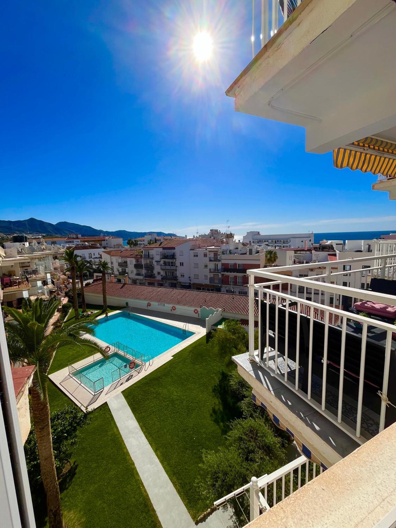 Wonderful Flat With Seaview In Nerja Apartment Exterior photo